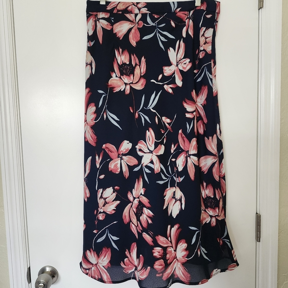 NEW Anthropologie Hutch Floral Midi Skirt Size 12 Romantic Feminine Flowy Chic - Picture 6 of 11